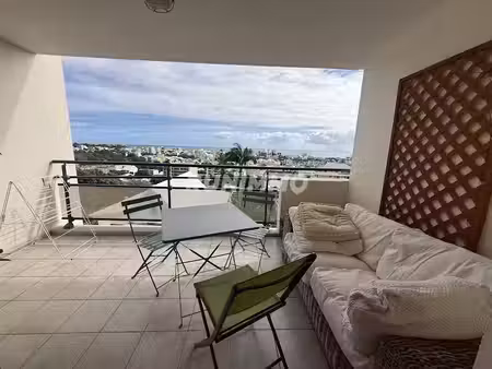 location meublée appartement 3 pièces 70.4 m² à saint-denis (97400)  959 €