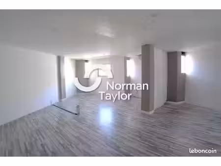 bureaux 233 m²
