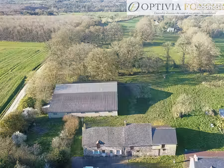 propriété 5 pièces 208 m²