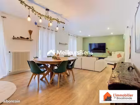 maison 7 pièces 158 m²