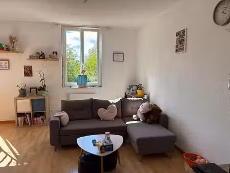 appartement loué clairvaux les lacs 3 pièce(s) 76 m2 + garage