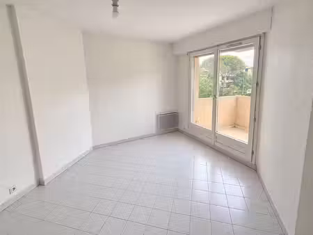 location appartement 2 pièces avenue du père soulas