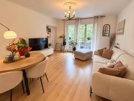 appartement verneuil sur seine 5 pièce(s) 93.57 m2