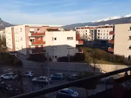 appartement 4 pièces 82 m²
