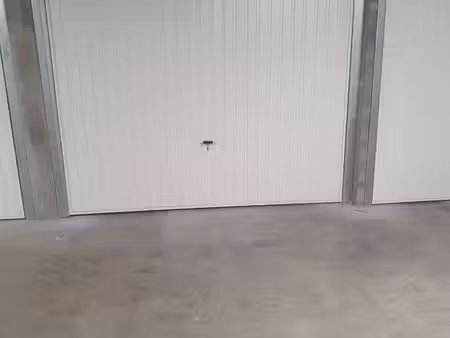 garage double fermé