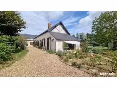 maison 5 pièces 179 m²