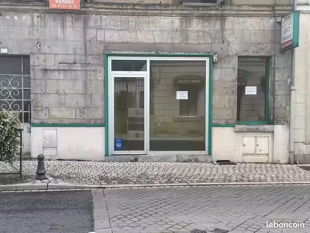 local commercial 50m2 - langeais centre