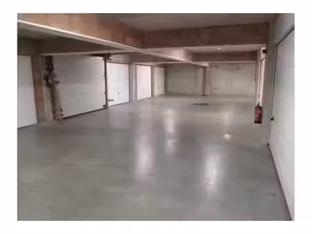 garage à louer à antwerpsesteenweg 174-176 kapellen (rbw88867)