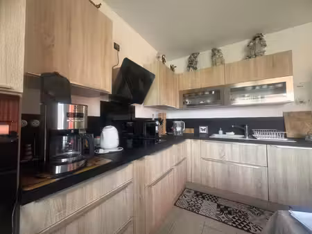 les rocs : maison avec jardin facile à vivre