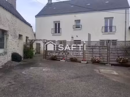 maison de bourg 126 m²  5 pieces - torcé viviers en charnie / 53270