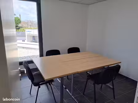 vente local professionnel état neuf