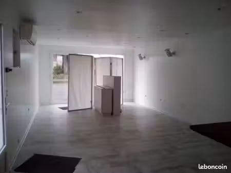 local commercial à louer