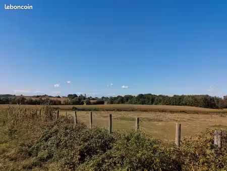 commenailles - terrain plat de 822m2