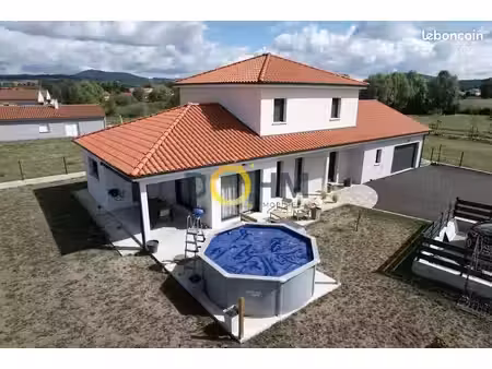 maison 6 pièces 144 m²
