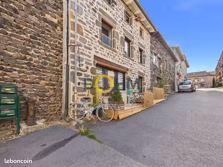 maison 7 pièces 130 m²