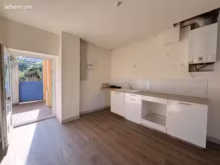 appartement 2 pièces 69 m²