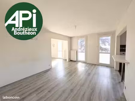 appartement 4 pièces 76 m²
