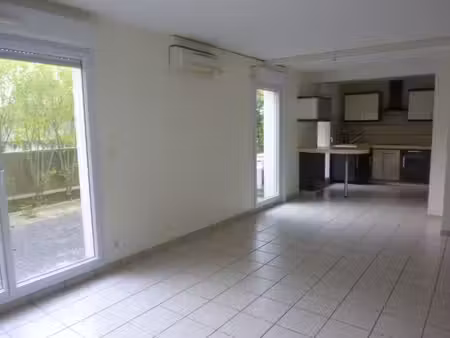 tours centre  rue elise dreux t3 74m2