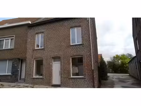maison à louer à nieuwkerke pour € 760 avec 3 chambres à coucher