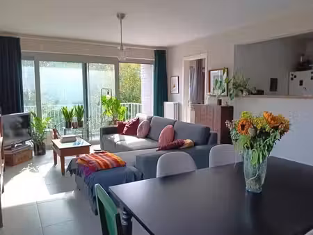 ruim app te huur met 2 slpk  bur  terras en garage