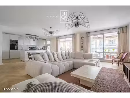 appartement 4 pièces 120 m²