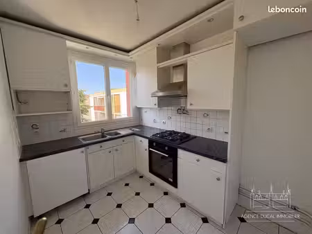 appartement 3 pièces 55 m²
