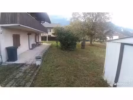 scionzier location f3 dans maison