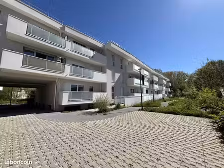 appartement 3 pièces 65 m²