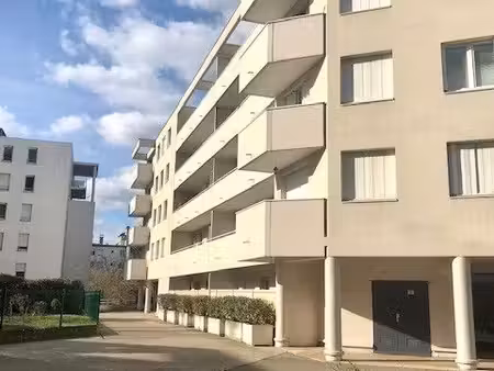 appartement 4 pièces 95 m²