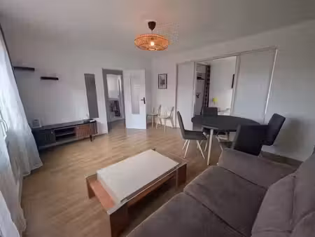 location meublée appartement 2 pièces 48 m² à la varenne saint hilaire (94210)  1 250 €