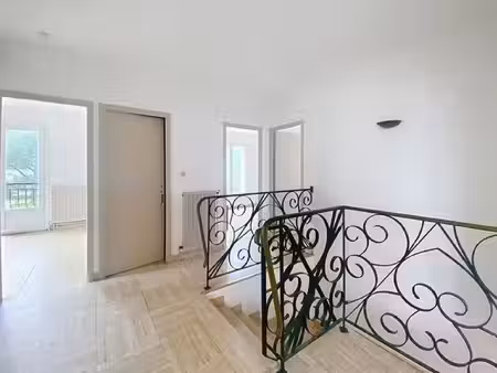maison r+1 165m2 terrain 421m2 quartier des fleurs