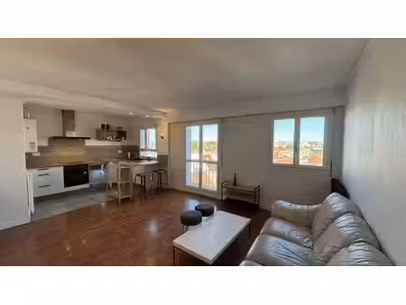 location appartement 2 pièces 49 m² à pau (64000)