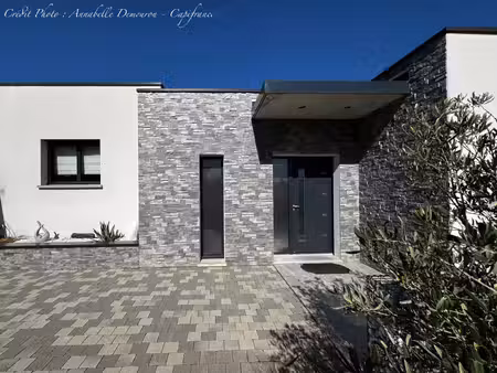 villa d'architecte contemporaine récente - 6 pièces/4 chambres - clermont-ferrand - vue pa