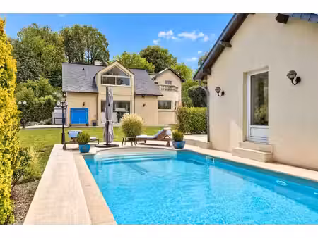 villa contemporaine 265m² avec piscine  garage et dépendance 