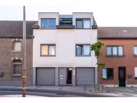 prachtig 2-slpk duplex appartement met zicht op de schelde