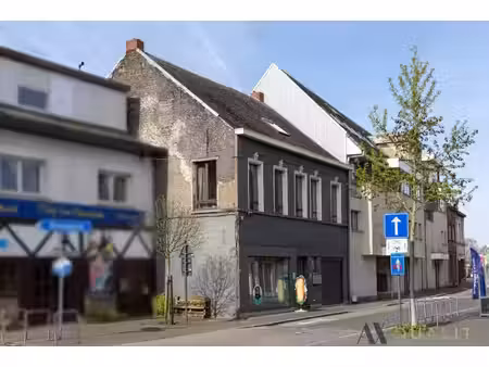 ruim appartement met 3 slaapkamers en open keuken