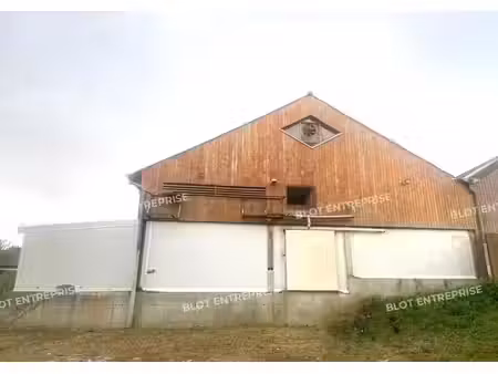 location local d’activités cancale 35260 300m²