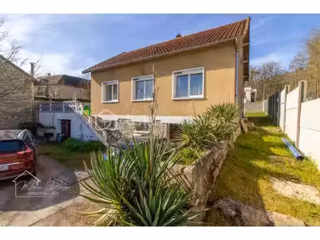 maison de 124 m² à cerny