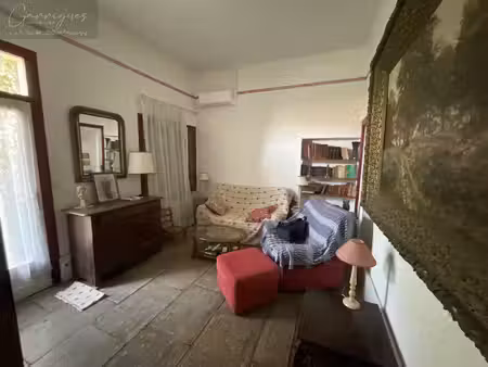 maison et dépendances