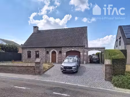 rustig en centraal gelegen villa van 2008 op 6a76ca
