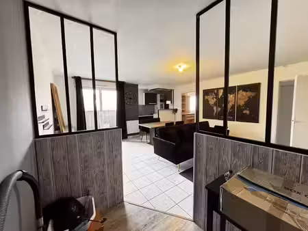 location meublée appartement 2 pièces 58.15 m² à allonnes (72700)  750 €