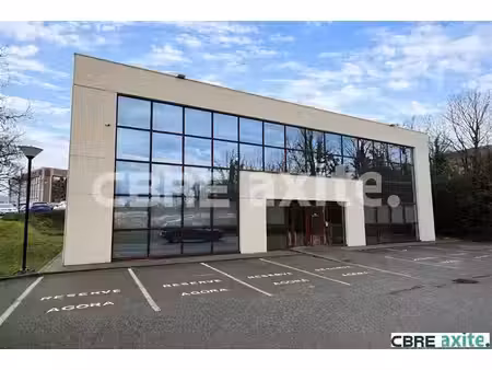 vente bureau l isle d abeau 359 m²