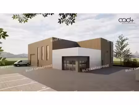 location local d’activités ploufragan 22440 650m²