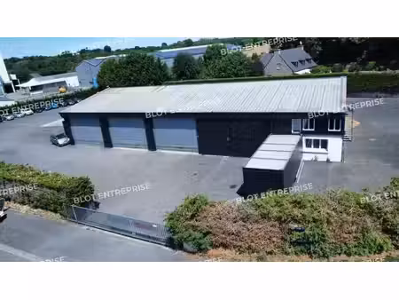 location local d’activités yffiniac 22120 1560m²