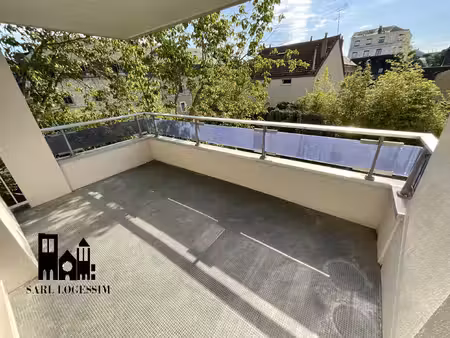 a louer - rue des poulies - t3 de 69.50m2 avec terrasse.