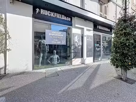 vente local commercial 2 pièces 87 m2 à bourgoin-jallieu