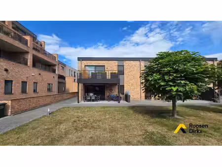 appartement te koop in bree met 2 slaapkamers