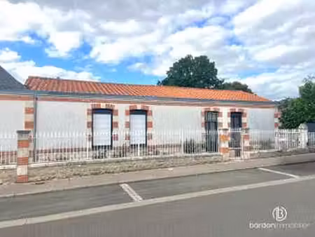 vente maison à la garnache (85710) : à vendre / 83m² la garnache