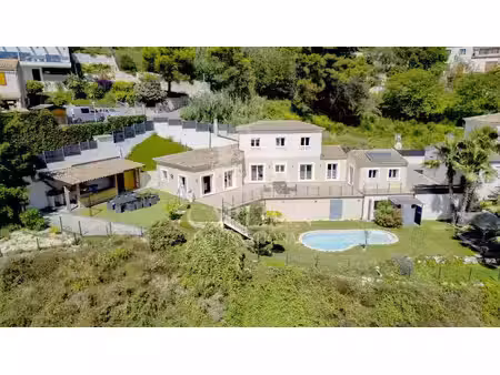 villa èze - 4 chambres - 177m²