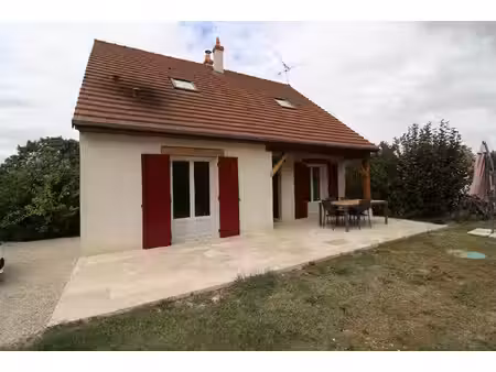 vente maison 7 pièces  140.00m²  maslives